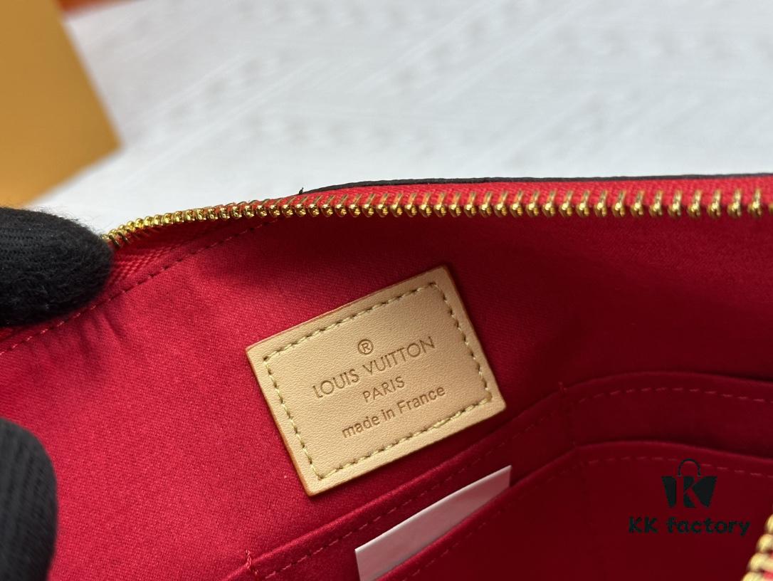 M60910, Real Item Photography, Exquisitely Crafted Pallas Handbag Combining Classic Monogram Canvas with Vibrant Colors for a Pleasing Effect