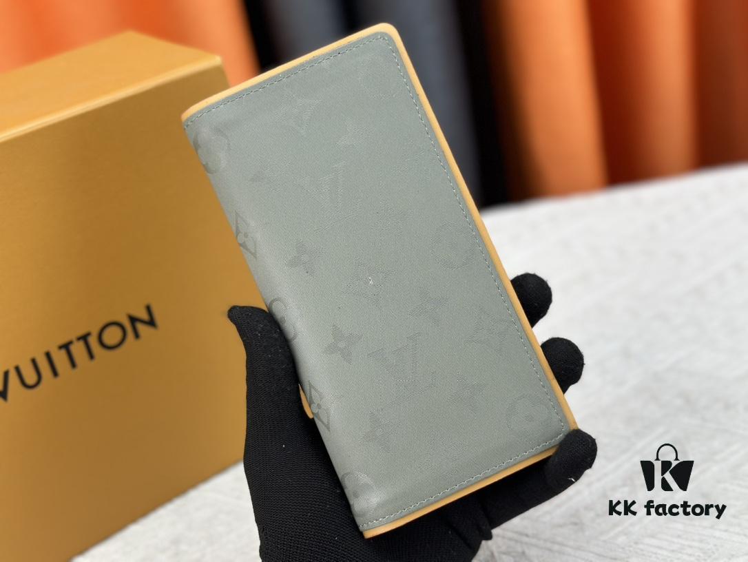 Wallet Model: N62665 M63236 Louis Vuitton Classic Brazza Wallet