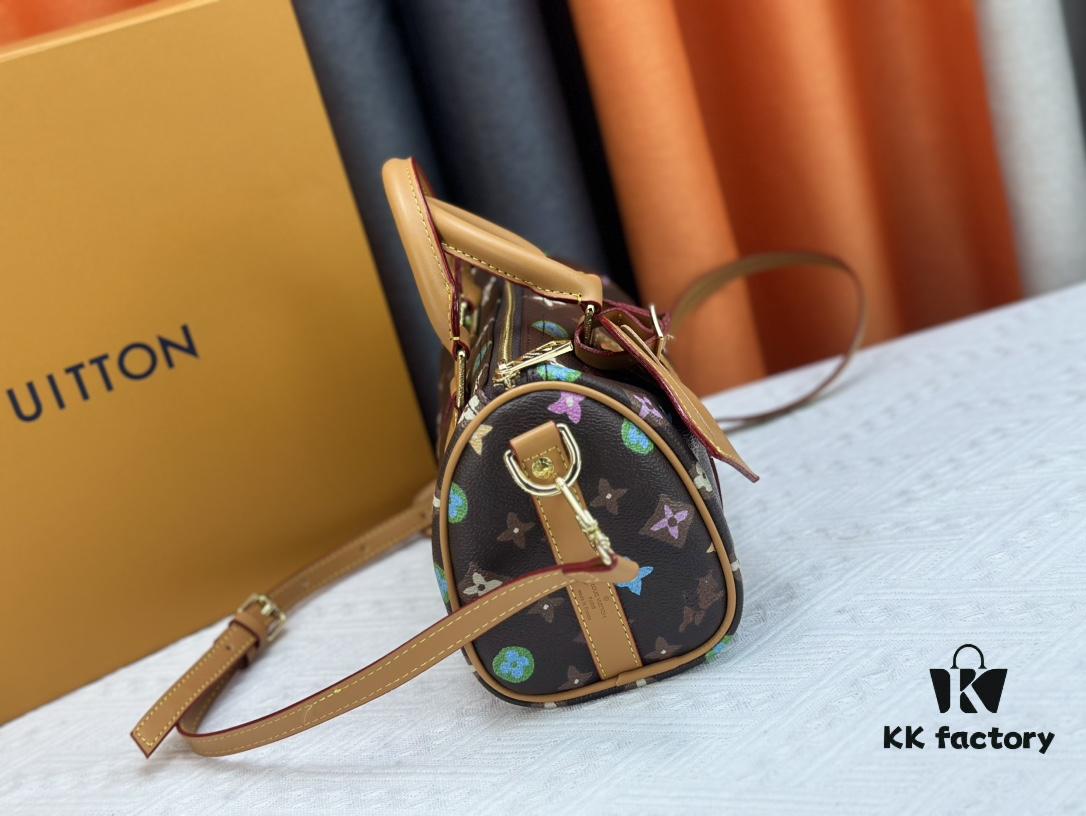 M24849 White Color Black Color Pillow Bag