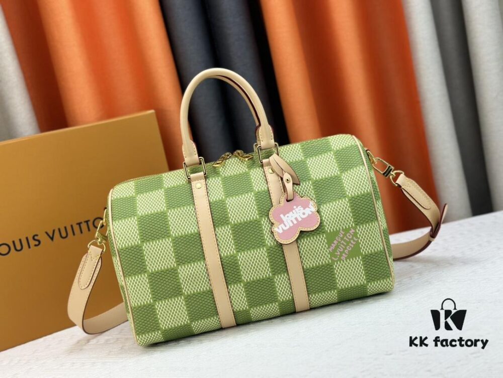 Model N40671 Green Tea Keepall Bandoulière 35 Bag
