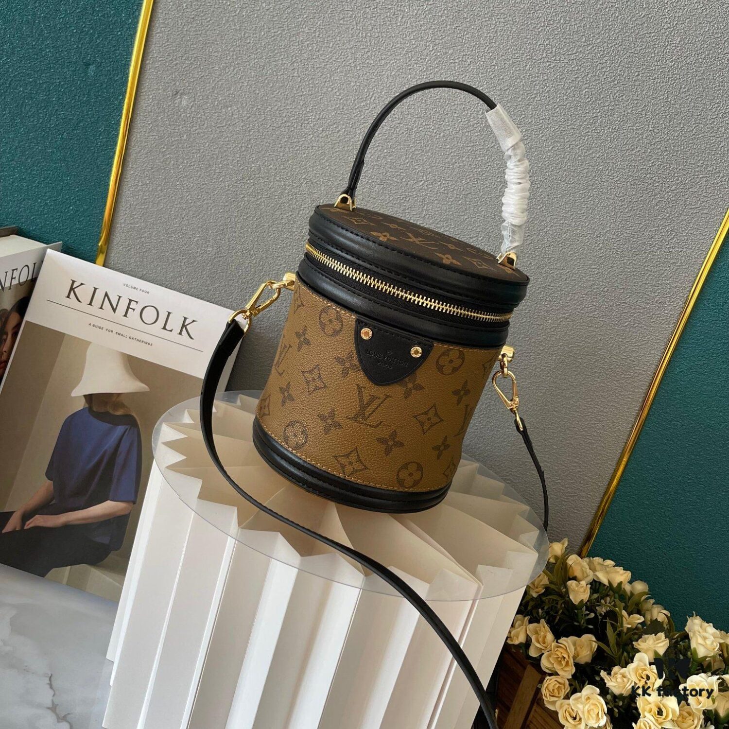 M43986, 62788 Inspired by the Historic LV Cannes Makeup Case, Women's Artistic Director Nicolas Ghesquière Reimagines This Classic Semi-Rigid Handbag in a Small Size