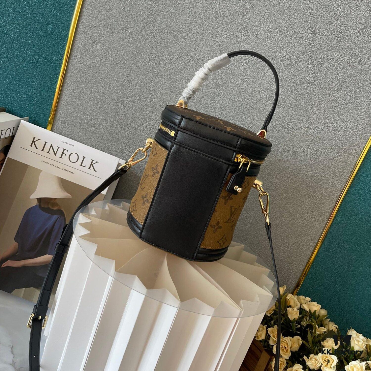 M43986, 62788 Inspired by the Historic LV Cannes Makeup Case, Women's Artistic Director Nicolas Ghesquière Reimagines This Classic Semi-Rigid Handbag in a Small Size