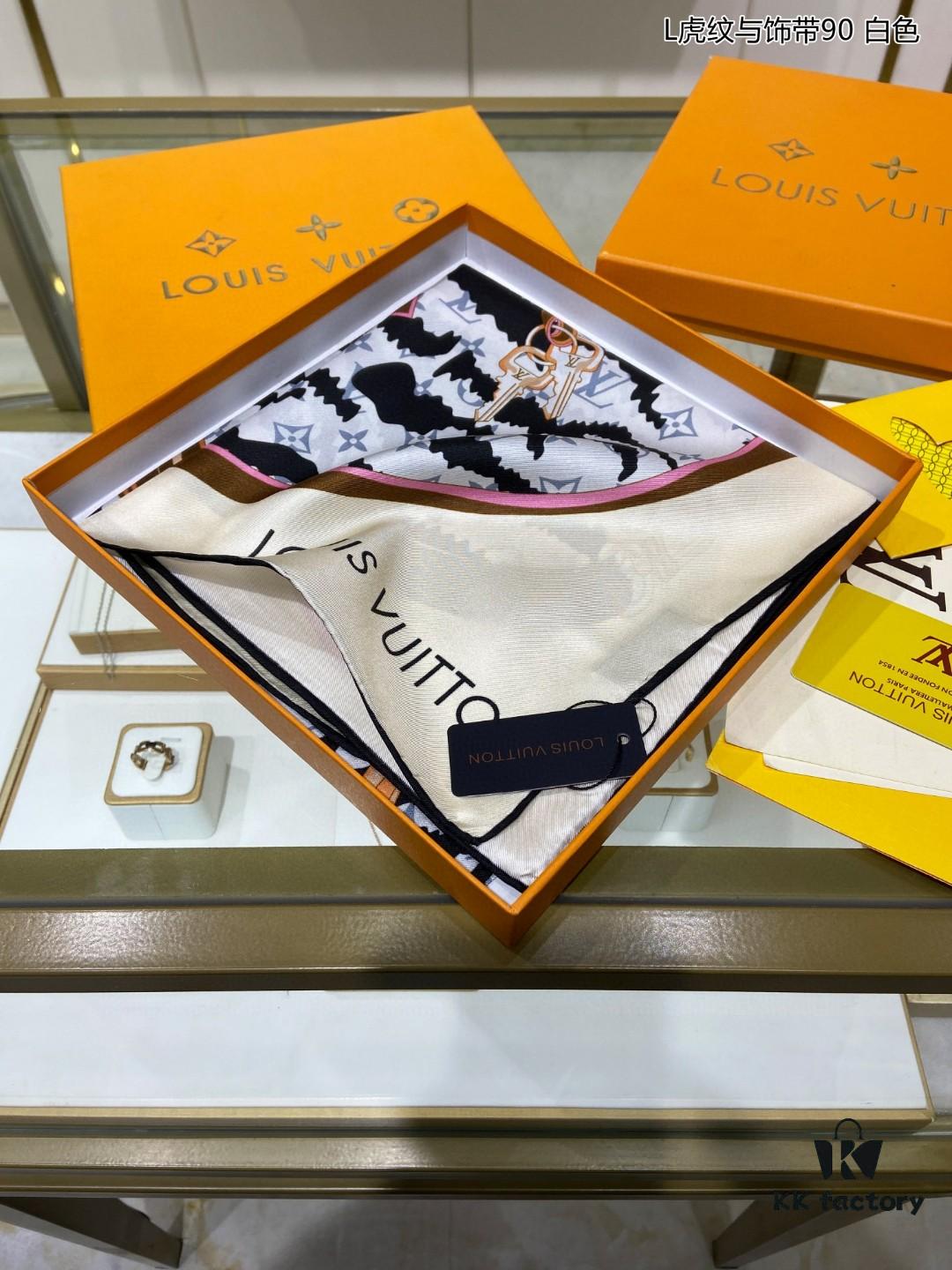 L Tiger Stripe and Trim 90 — Monogram Print on Premium Silk