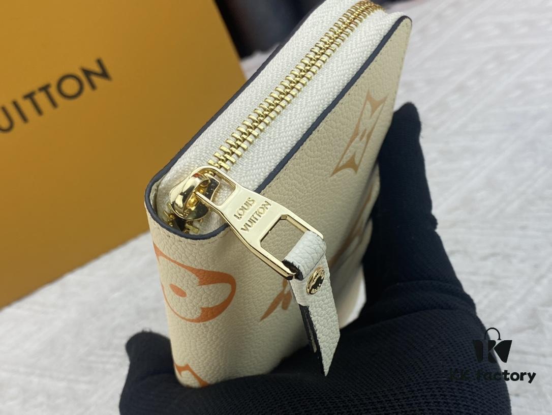 Top Original 💎 By The Pool Collection Zipped Wallet in Monogram Empreinte Leather