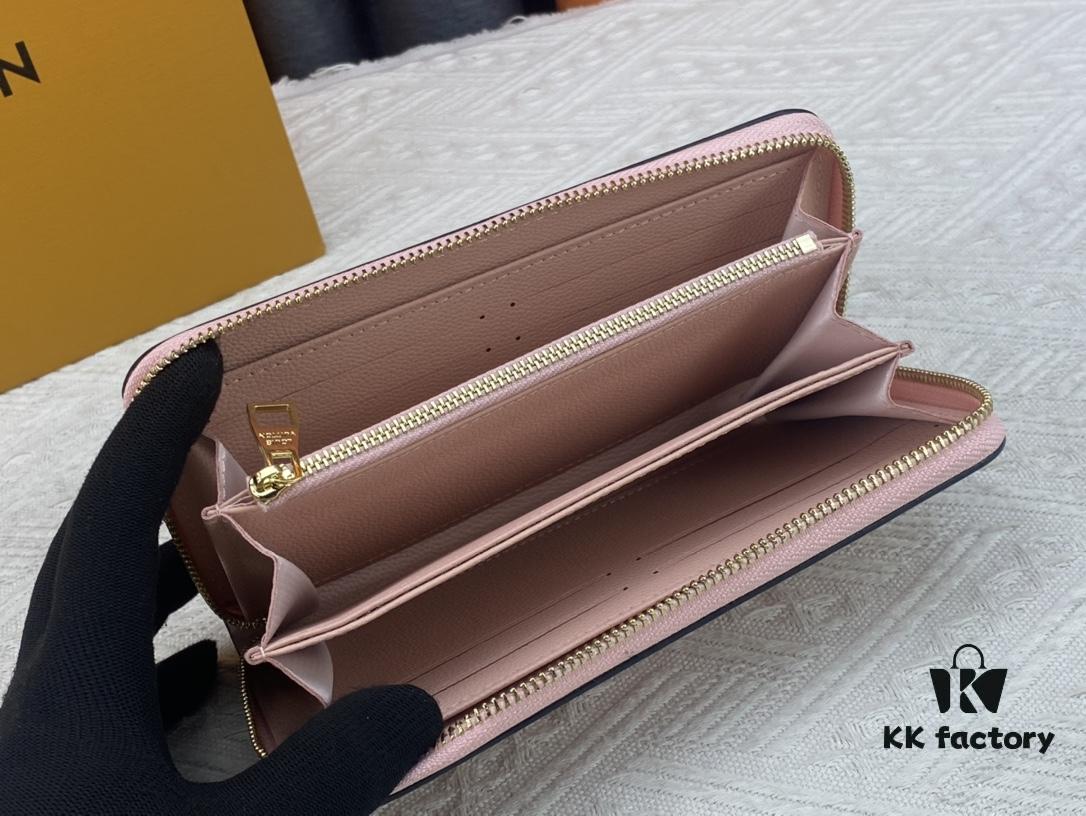 Top Original 💎 By The Pool Collection Zipped Wallet in Monogram Empreinte Leather