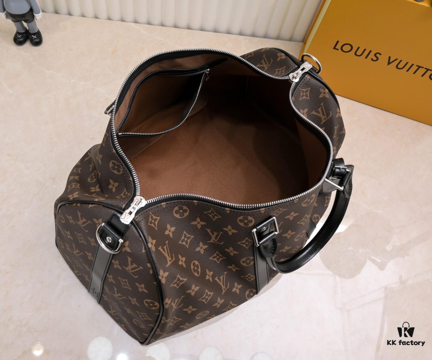 Exclusive Real Photo - Upgraded Version ‼️ Authentic Product ‼️ Highly Acclaimed Keepall 455055 Travel Bag in 5 Colors (with Strap) Available in Three Sizes