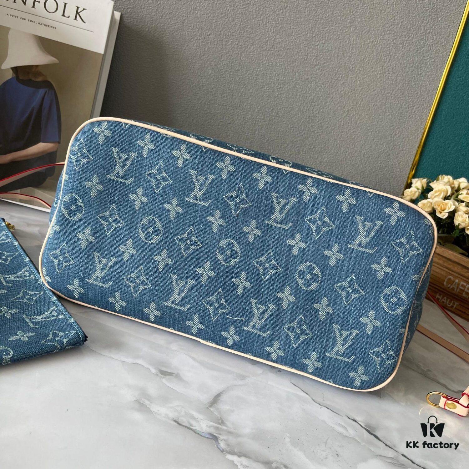 Upgraded M40995 Medium Denim Jacquard Tote Bag 💋💋 Louis Vuitton New Neverfull – A Fresh Reinterpretation of the Iconic Handbag