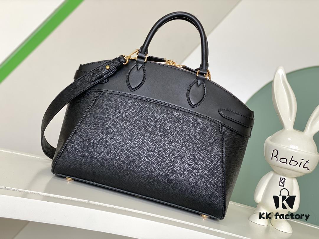 M22914 Black Lock It MM Bag in Refined Taurillon Leather with Gold-Tone Hardware