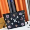 M40995 Medium Shopping Bag 💋💋 Louis Vuitton New Neverfull, A Fresh Reinterpretation of a Classic Handbag