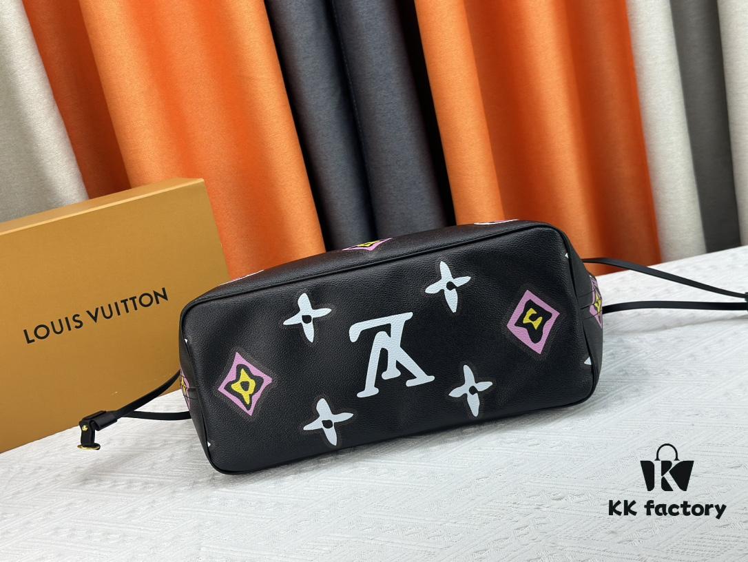 M40995 Medium Shopping Bag 💋💋 Louis Vuitton New Neverfull, A Fresh Reinterpretation of a Classic Handbag