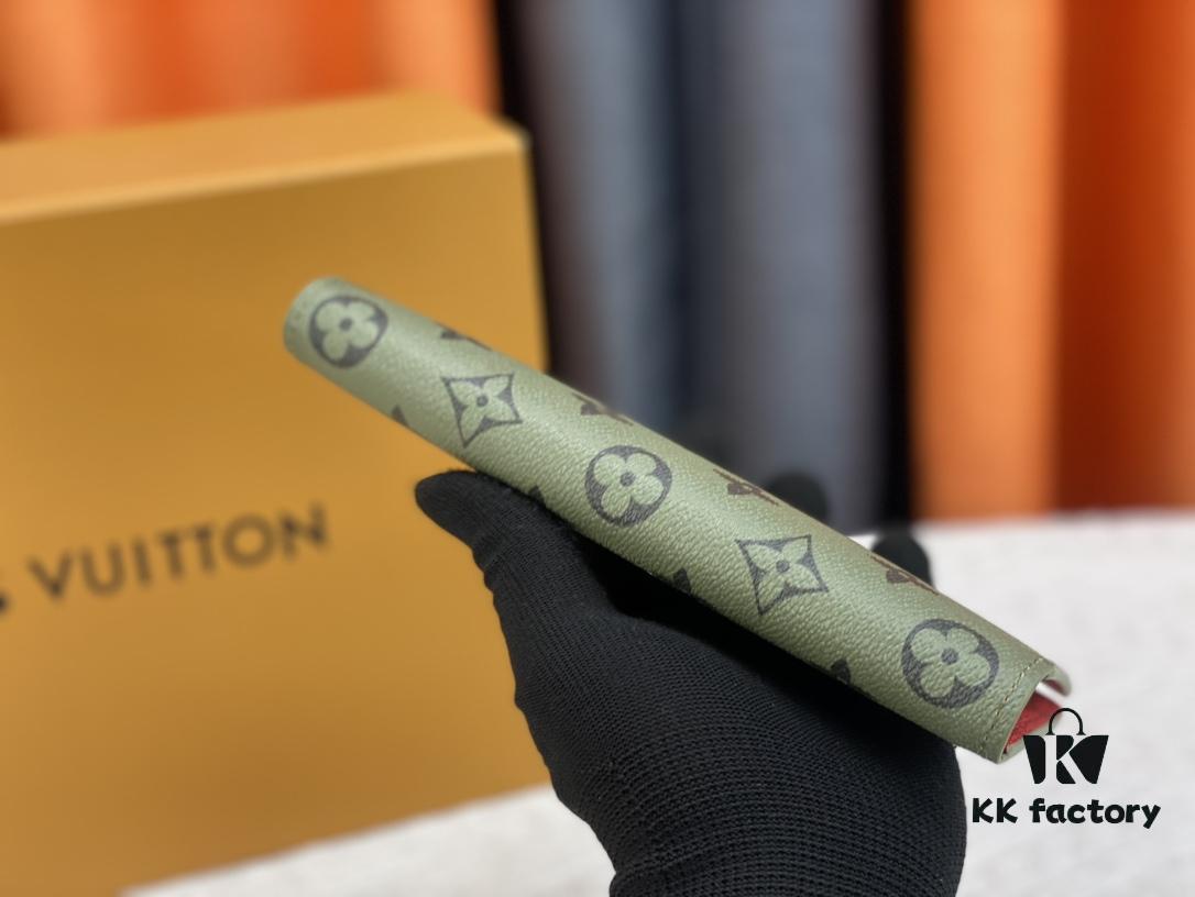 Wallet Model: N62665 Apricot with Red Brazza Wallet