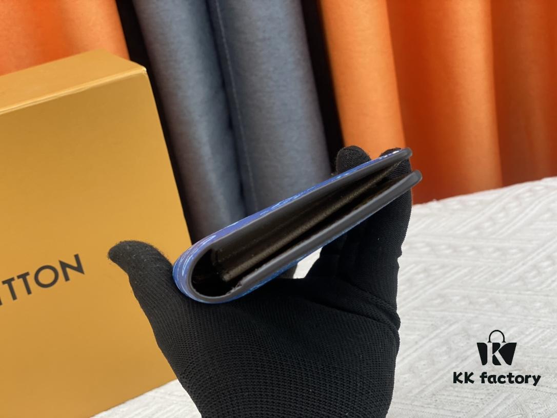 Wallet Model: N62665 Blue with Coffee-Colored Louis Vuitton Classic Brazza Wallet