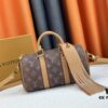 M46271 Black Flower Orange Chain, Denim Blue, M31044 Orange, M11542 Classic Flower, M24849 Classic Flower Color Chrysanthemum This Keepall 25 Bag Features Monogram Eclipse Reverse Denim Canvas, an Elegant Reinterpretation of Louis Vuitton's Iconic Pattern