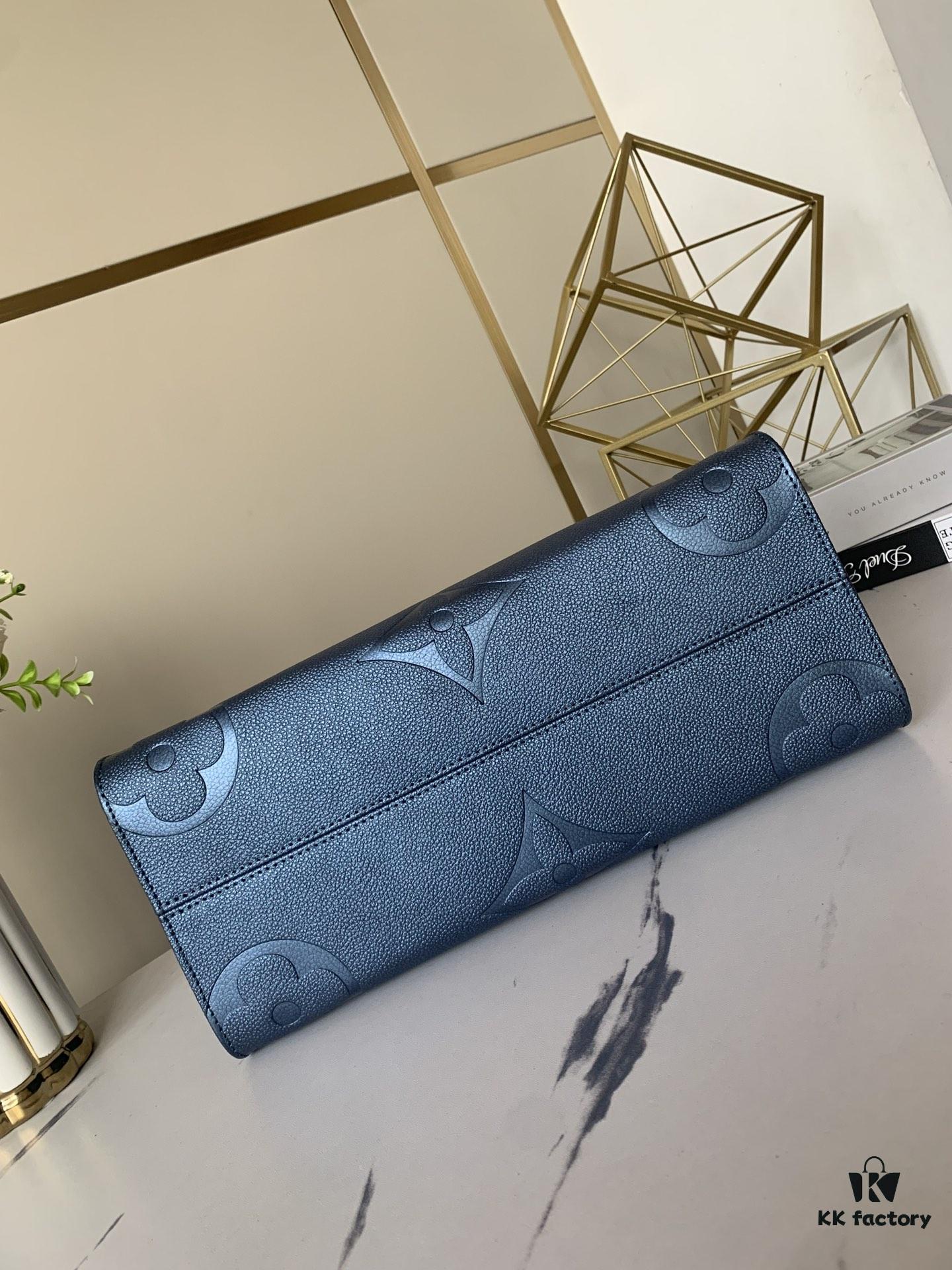 Top-Grade Full-Grain Leather, Exclusive Real Photo - M45595 Pearl Blue Full Leather Matelassé By The Pool Capsule Collection OnTheGo Medium Tote Bag