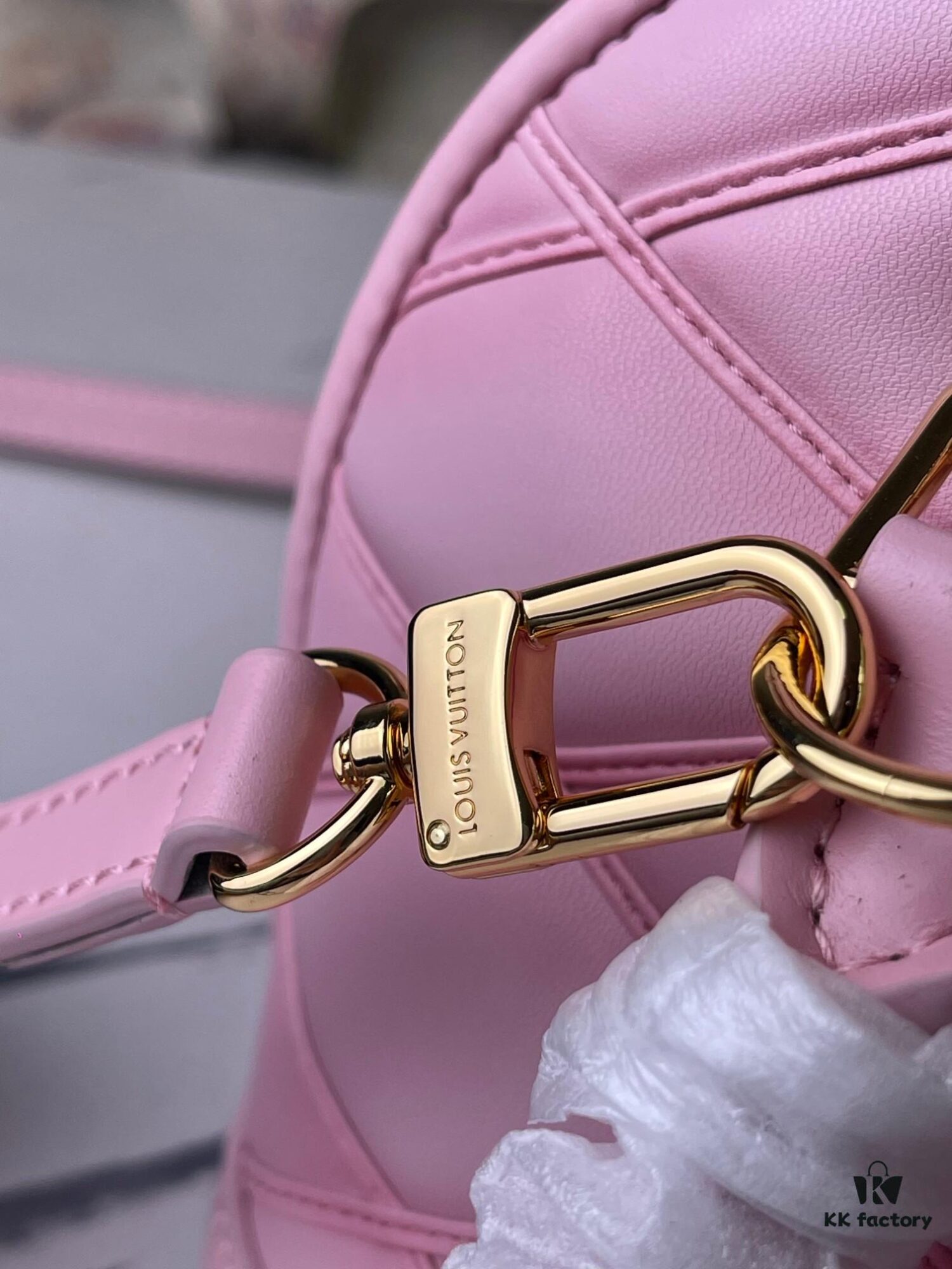 Top Quality Original Design Exclusive Real Shot M24453 Pink Quilted Full Leather Alma BB Shell Handbag