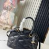 Top-tier Original Stock Exclusive Real Photos M83048 Black Diamond-quilted Full Leather Alma BB Clutch Bag