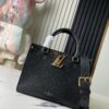 Top-Quality Original Order Exclusive Real Shot M22311 Black Full Leather Square Bag Series Lock & Go Handbag M23637