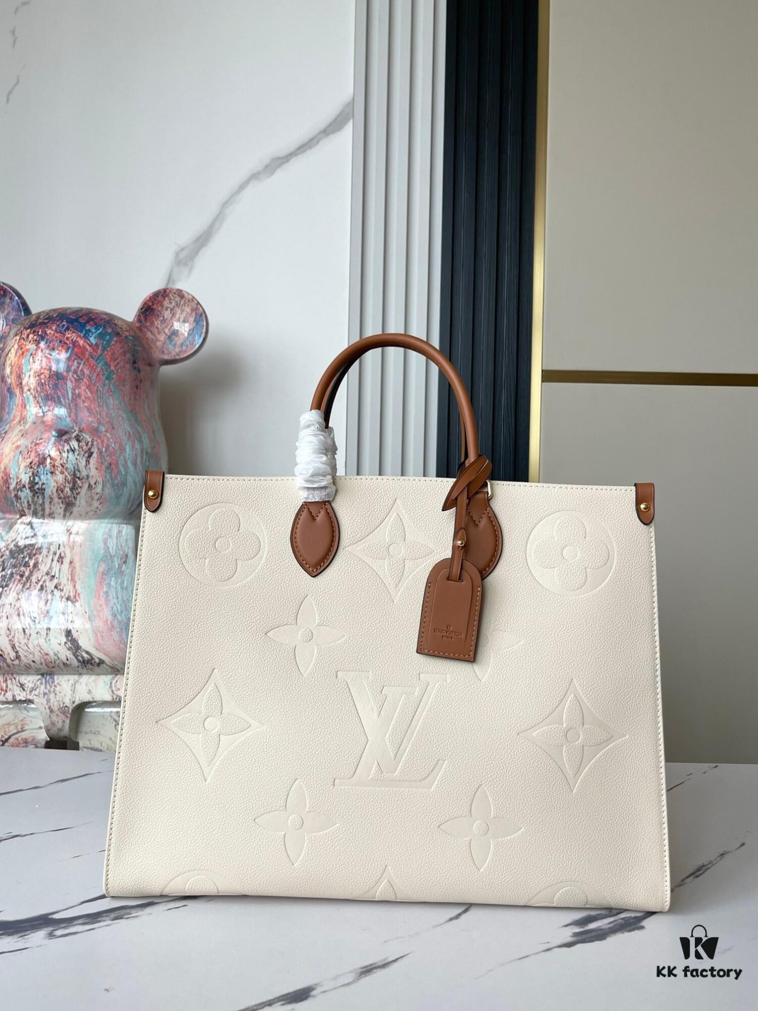 Top-Grade Full-Grain Leather, Exclusive Real Photos: M45933 White Beige Matelassé, Mama Bag Series M45081 Milky White M44925 Black Size: 41.0 x 34.0 x 19.0 cm Louis Vuitton Onthego Large Tote