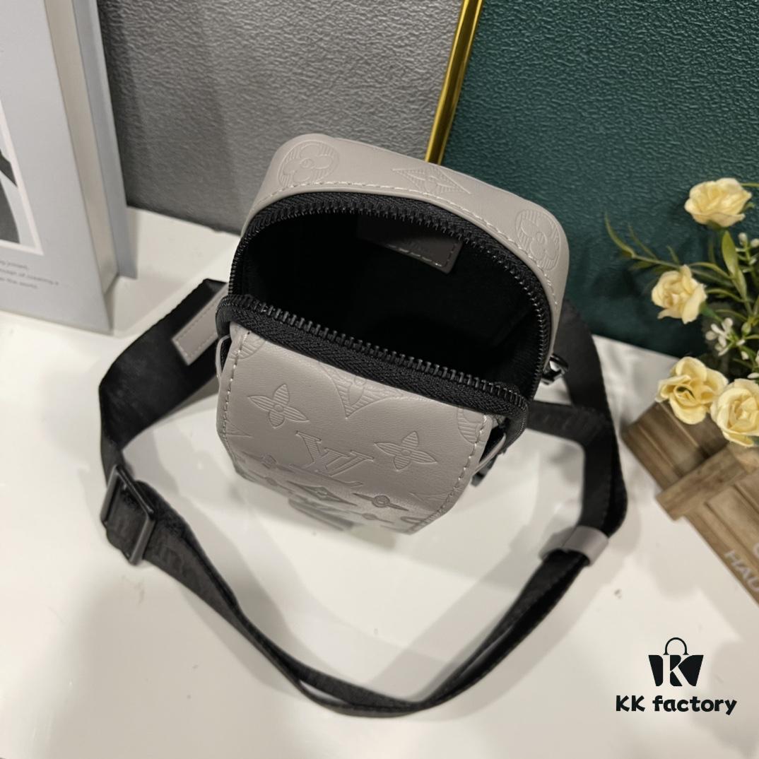 Upgraded Version! Latest Release! M81321 M81323 M81005 Black Grey Floral, Black Embossed, Grey Embossed Flap Double Phone Pouch — A Capsule Collection by Japanese Designer and DJ Nigo and Virgil Abloh for Louis Vuitton. This Flap Double phone bag features a shoulder strap, black-silver two-tone flap, messenger-style design, ideal for storing your phone and daily essentials.