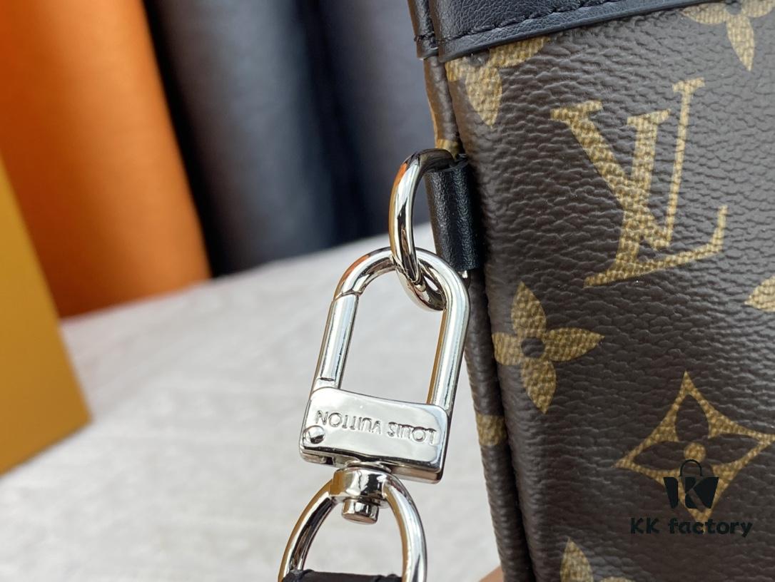 M81848 M81569 M82079 Exclusive Real Shot! To-Go Handheld Bag from Louis Vuitton's Late 2022 'Room with a View' Collection