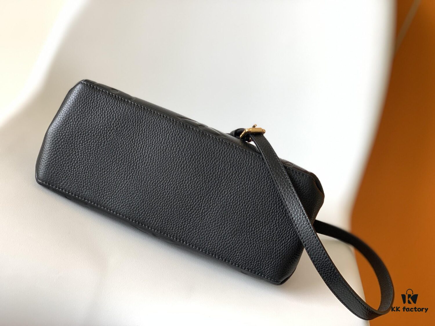 Petit Palais Handbag in Grained Leather with Monogram Giant Print