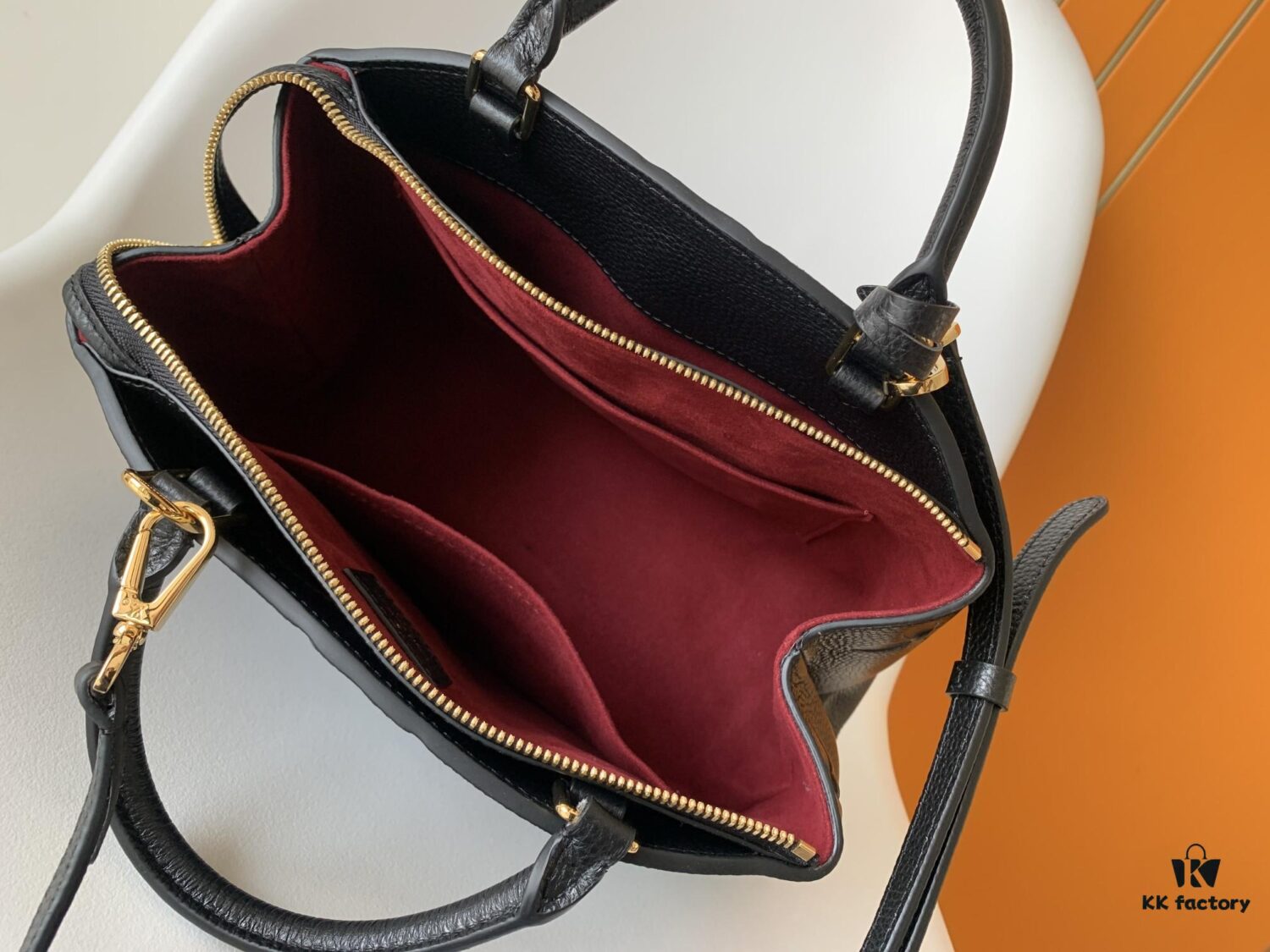 Petit Palais Handbag in Grained Leather with Monogram Giant Print