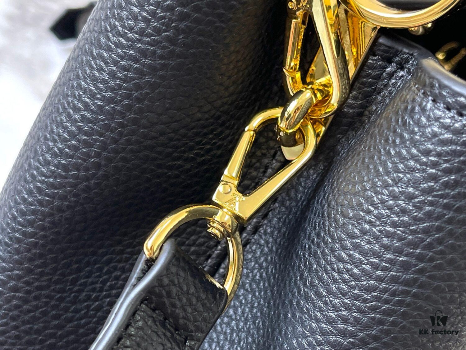 Top Quality Guangzhou Stock M14971 Black Capucines BB Bag