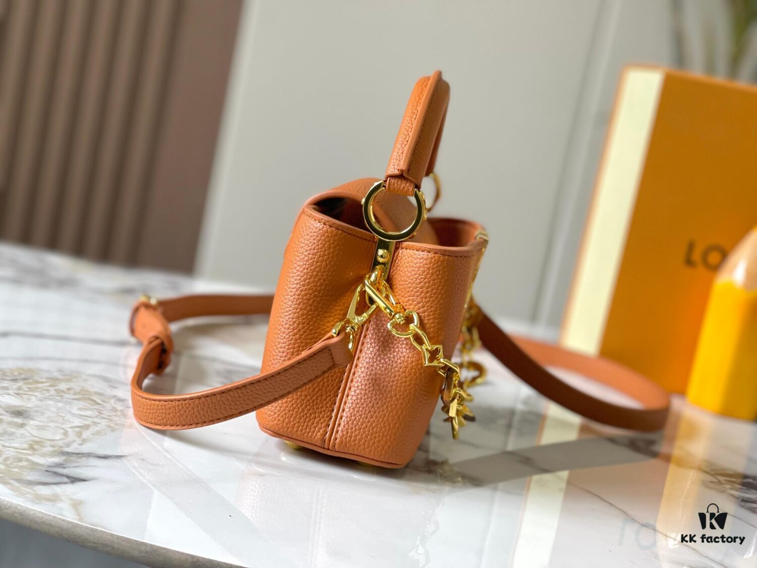 Guangzhou Stock Top Quality Original M14393 Brown Capucines East West Mini Handbag