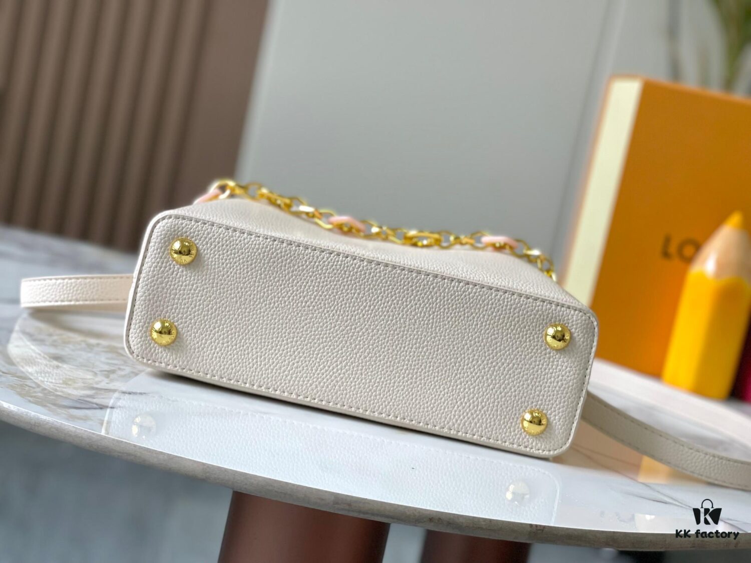 Guangzhou Stock Top Original M14971 White Capucines BB Bag