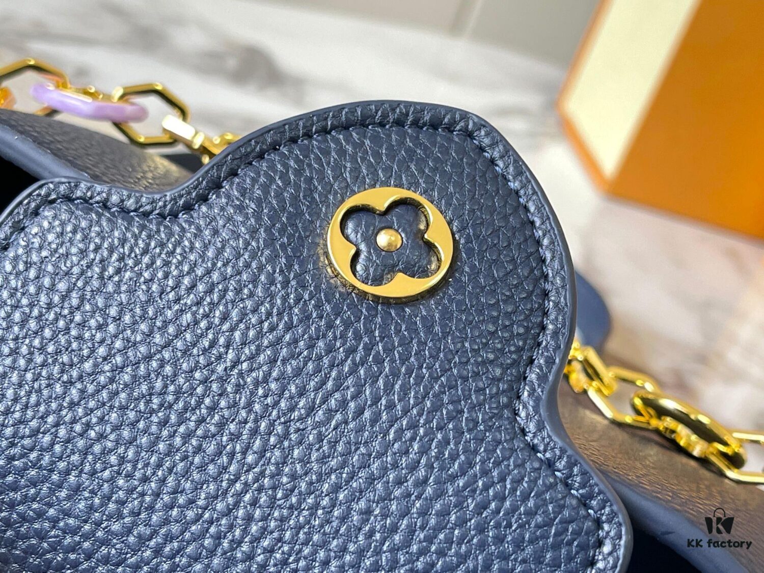 Guangzhou Stock Top Original M14393 Blue Capucines East West Mini Handbag