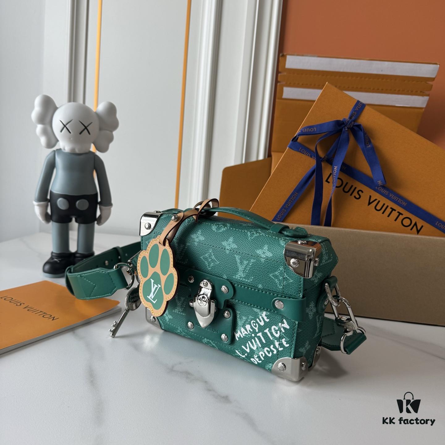 Upgraded Version Official Website Latest Model M11743 Black Floral M11516 Black M11535 Monogram M12686 Green This Soul Trunk Bag by Pharrell Williams