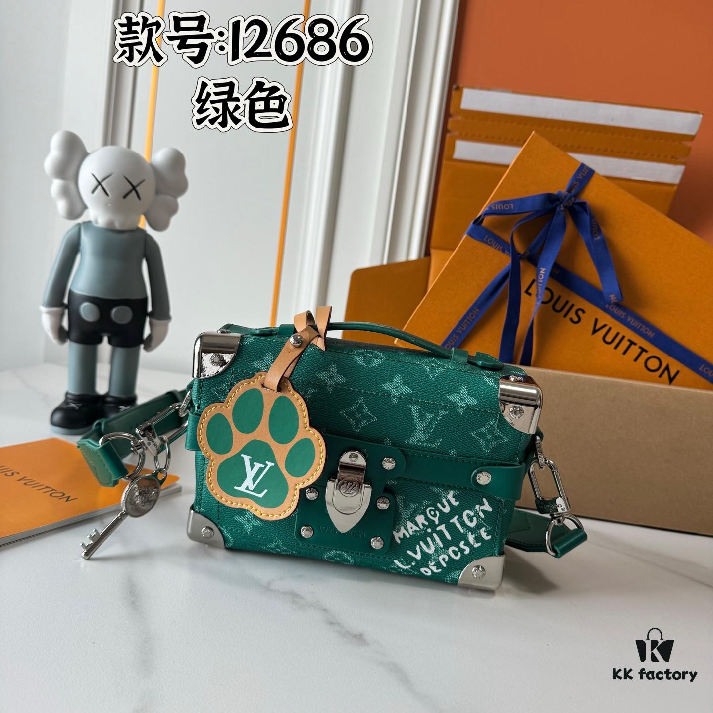 Upgraded Version Official Website Latest Model M11743 Black Floral M11516 Black M11535 Monogram M12686 Green This Soul Trunk Bag by Pharrell Williams