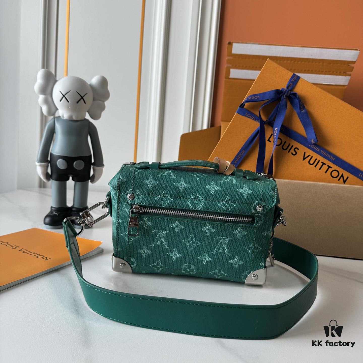 Upgraded Version Official Website Latest Model M11743 Black Floral M11516 Black M11535 Monogram M12686 Green This Soul Trunk Bag by Pharrell Williams