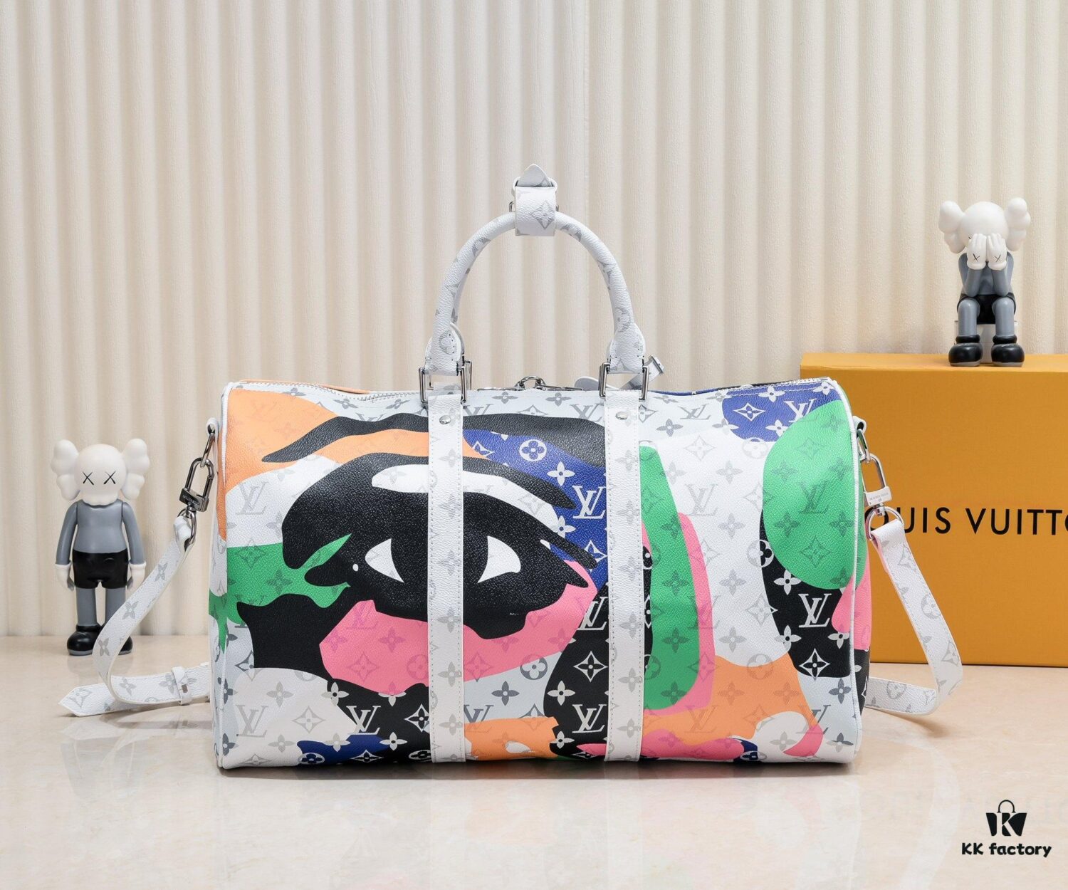 Keepall Bandoulière 45 Travel Bag in Monogram Coated Canvas and Cowhide Leather