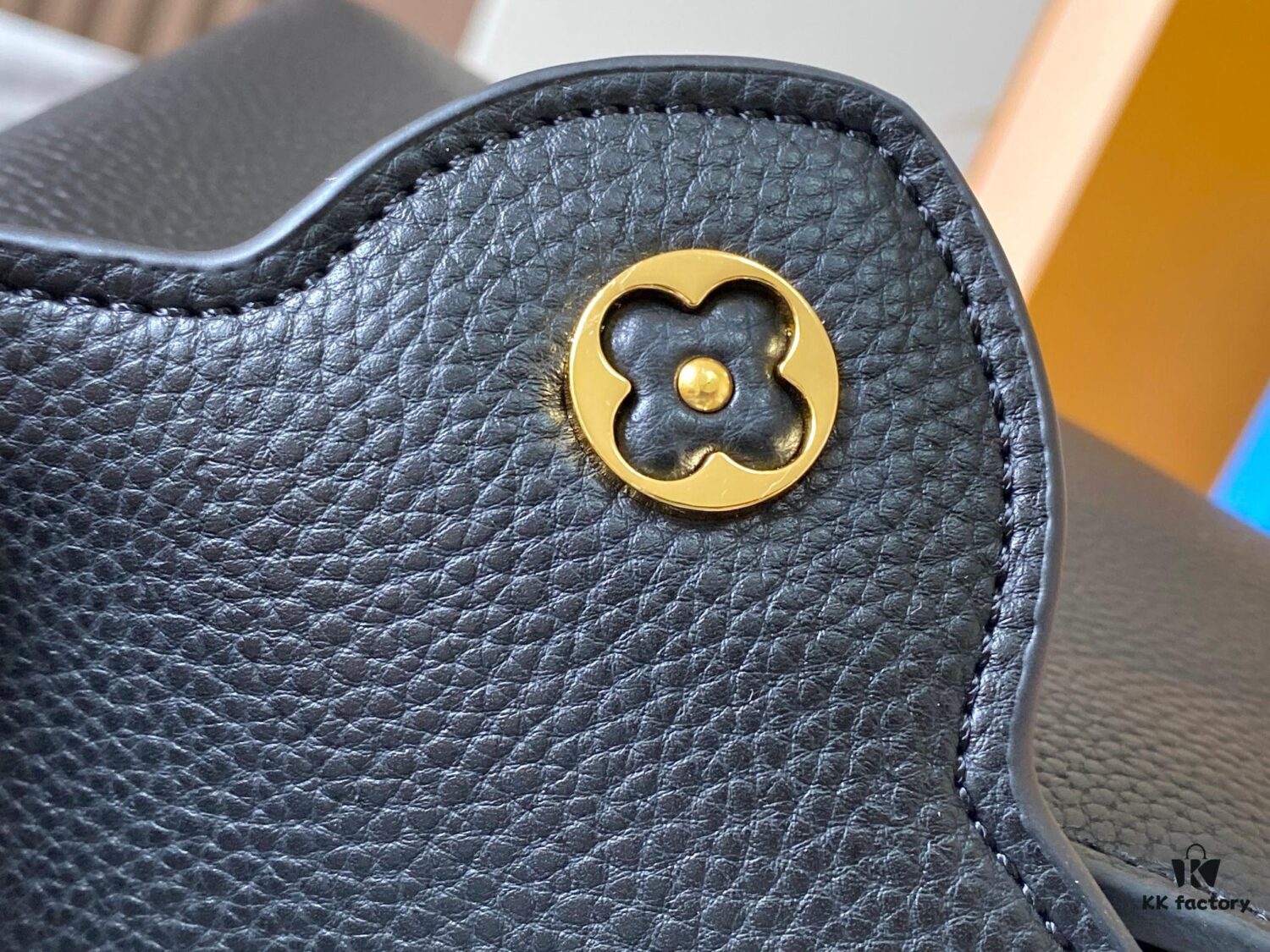 Upgraded M23082 Black