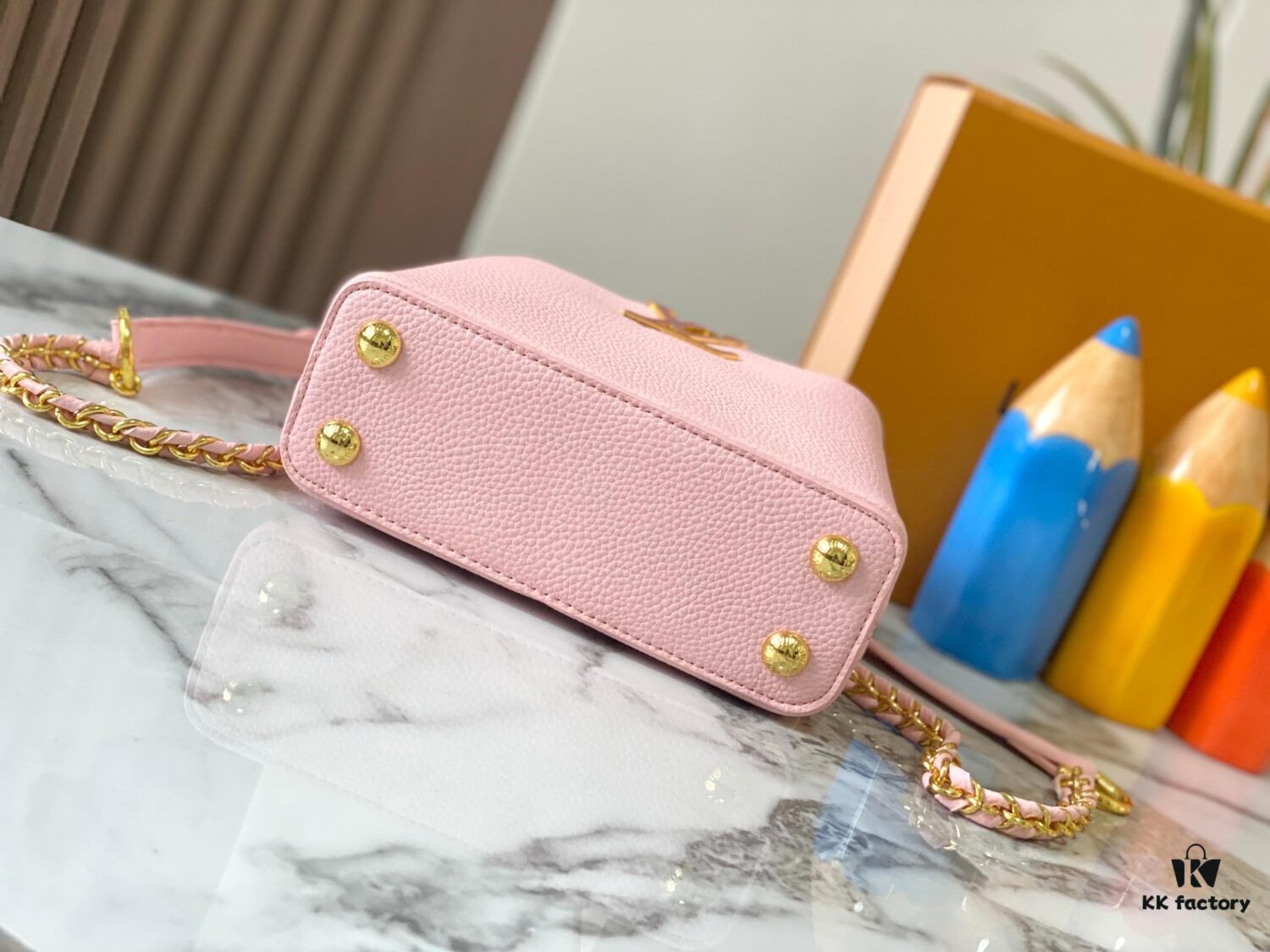 Upgraded M23082 Pink - Full Leather Cap, Na Ying Collection, Qixi Limited Edition / Mini Capucines BB Bag