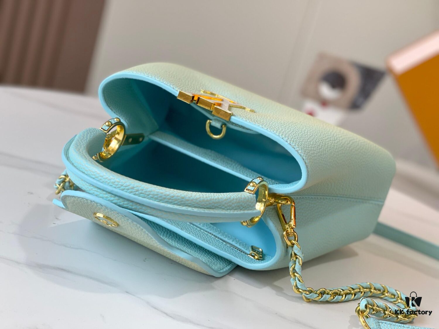 Upgraded M59868 Stellar Pearl Green Shell Button Capucines BB Bag