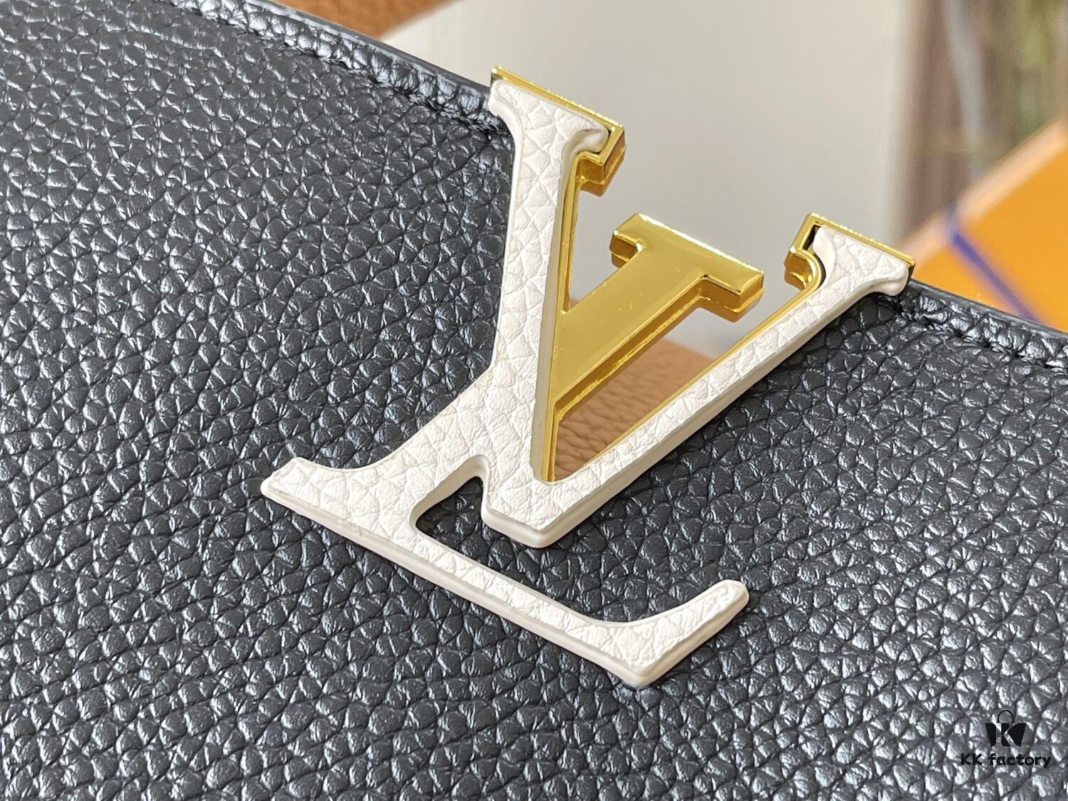 Upgraded Version 💋 M59466 Black with Beige Gold Hardware