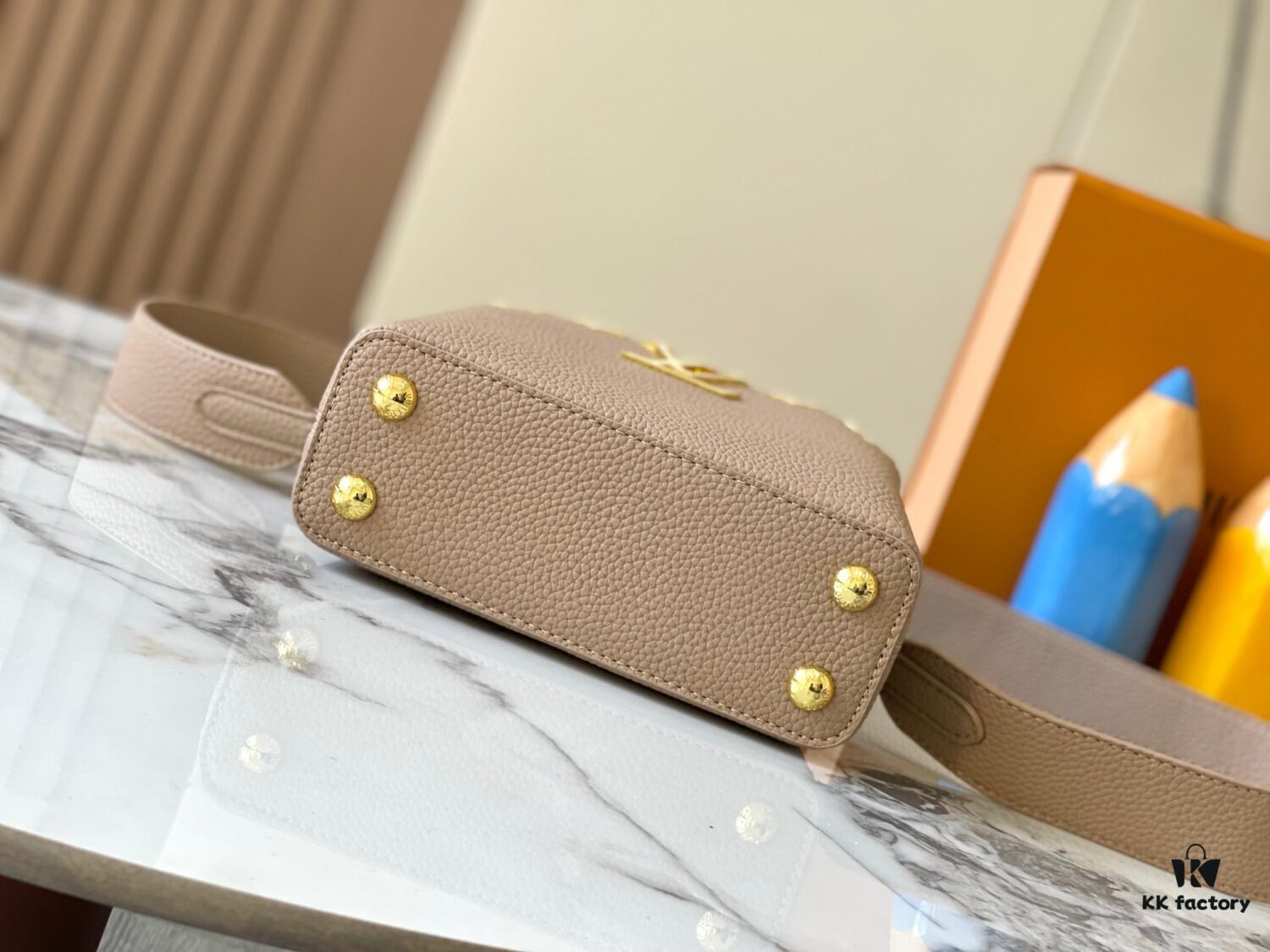 Upgraded M23765 Beige and White Mother-of-Pearl Flower Crown Capucines Handbag