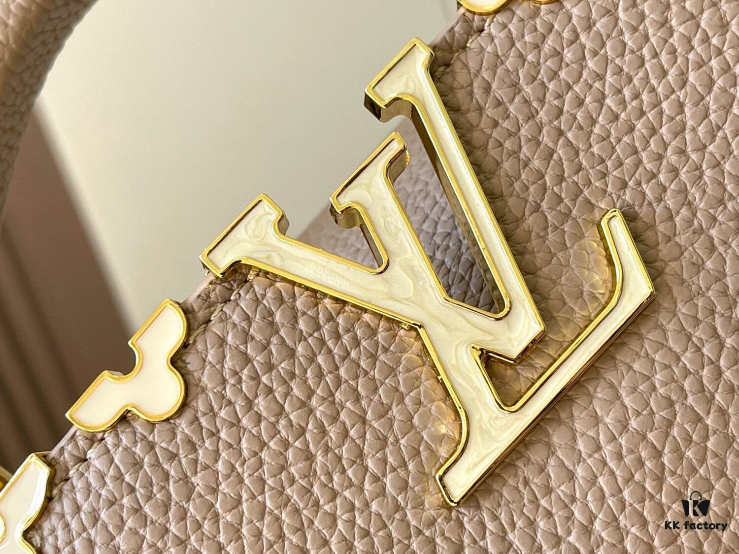 Upgraded M23765 Beige and White Mother-of-Pearl Flower Crown Capucines Handbag