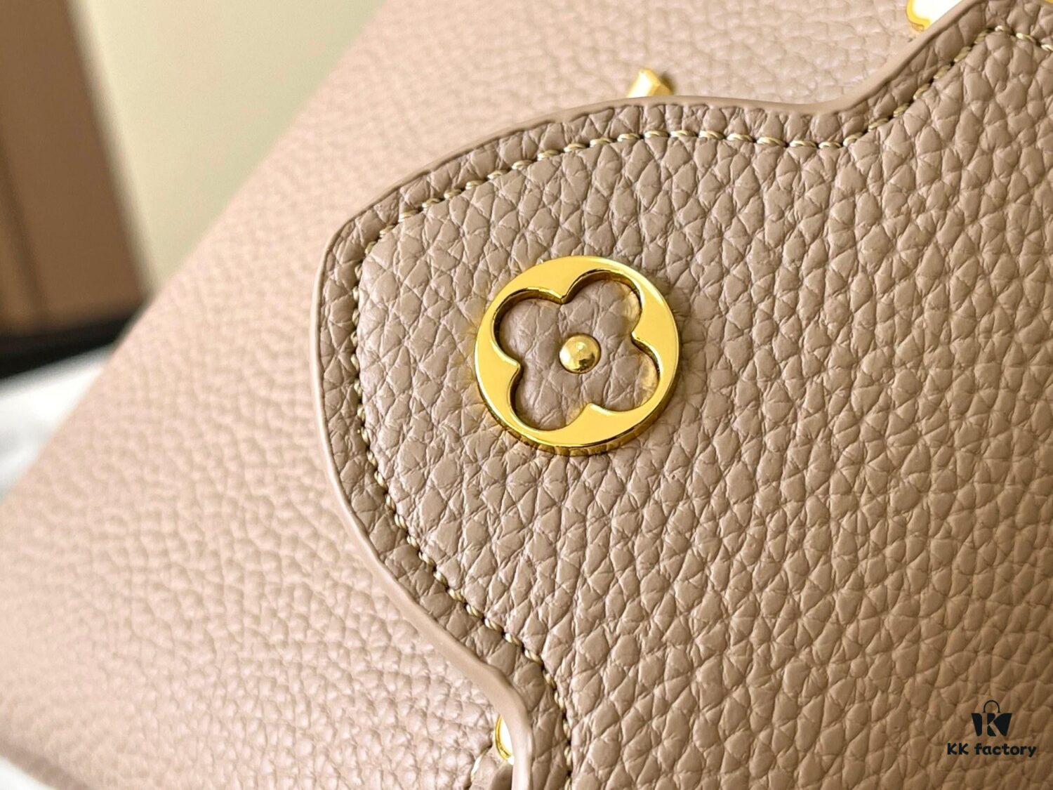 Upgraded M23765 Beige and White Mother-of-Pearl Flower Crown Capucines Handbag