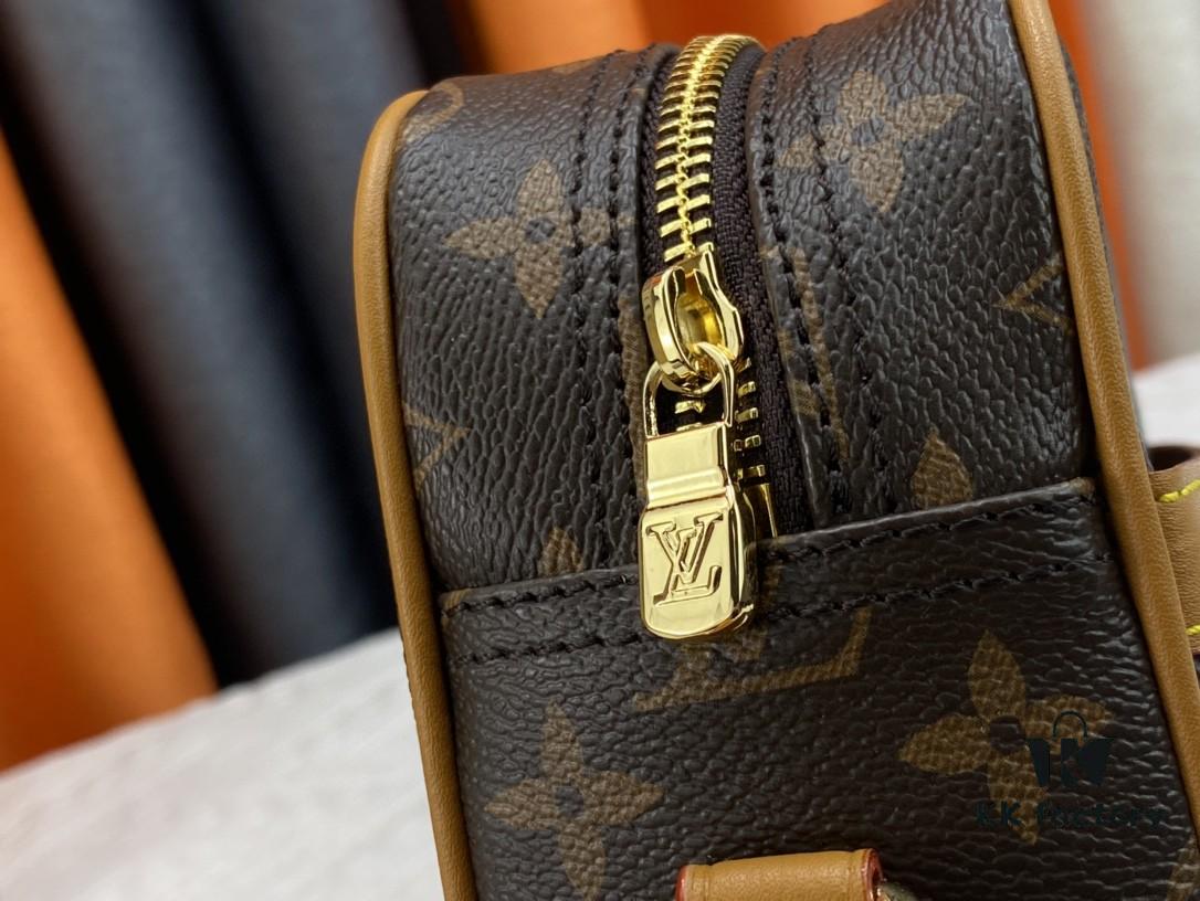 Top Quality Original LV Classic Crossbody Bag, Model No. M51274, Monogram Pattern, Small Square Design with Adjustable Full-Grain Leather Shoulder Strap