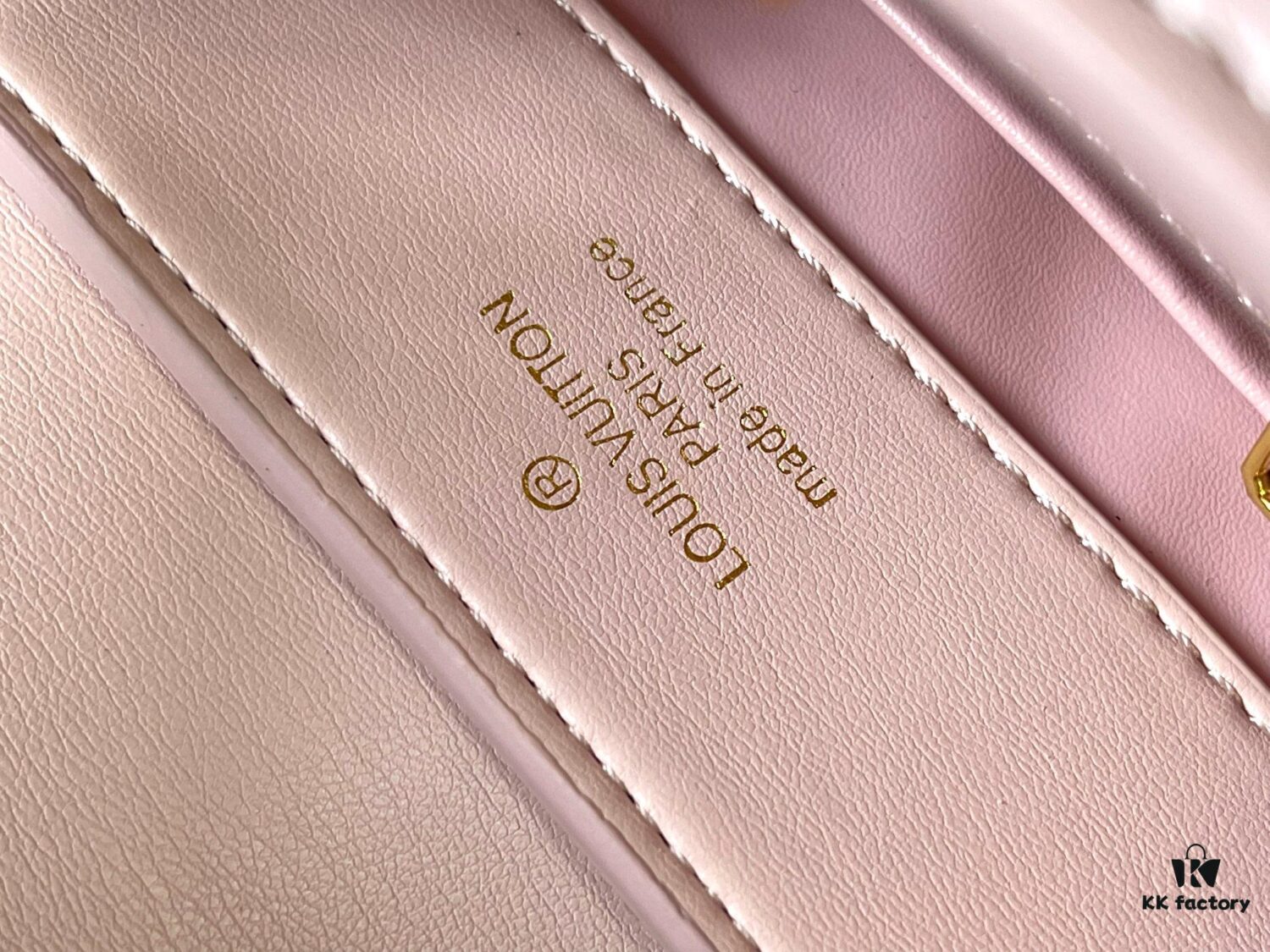 Guangzhou Stock Top Quality Original Capucines BB