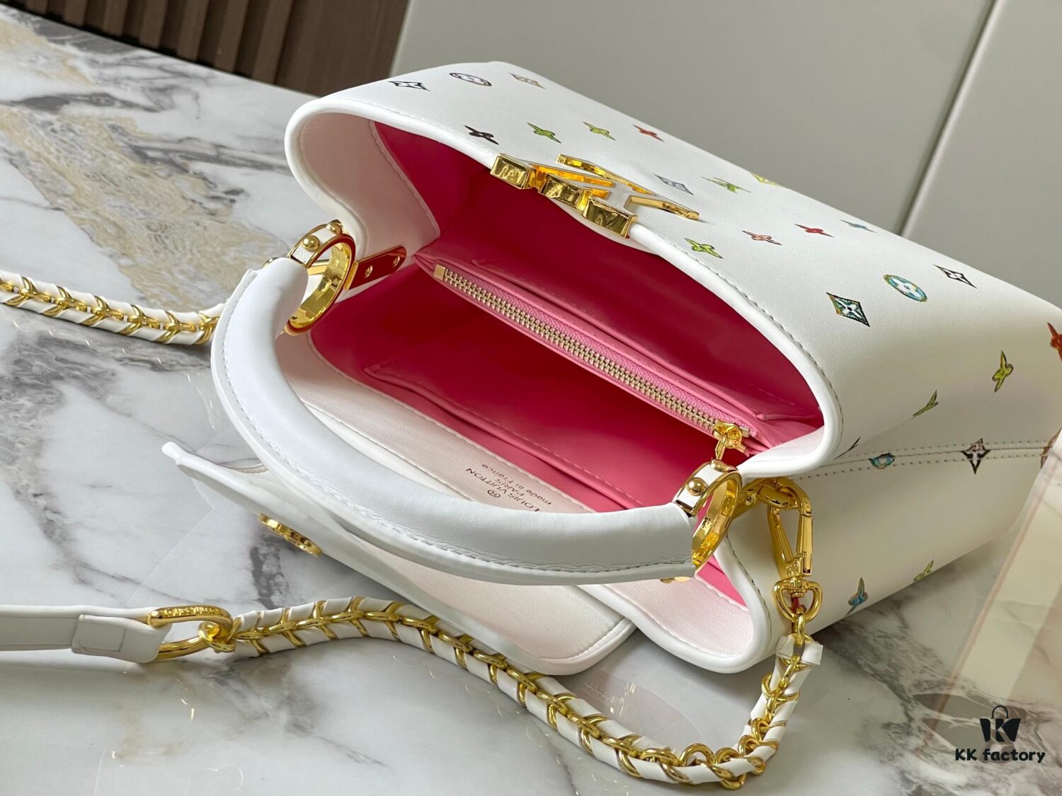 Guangzhou Stock Top Quality Original Capucines BB