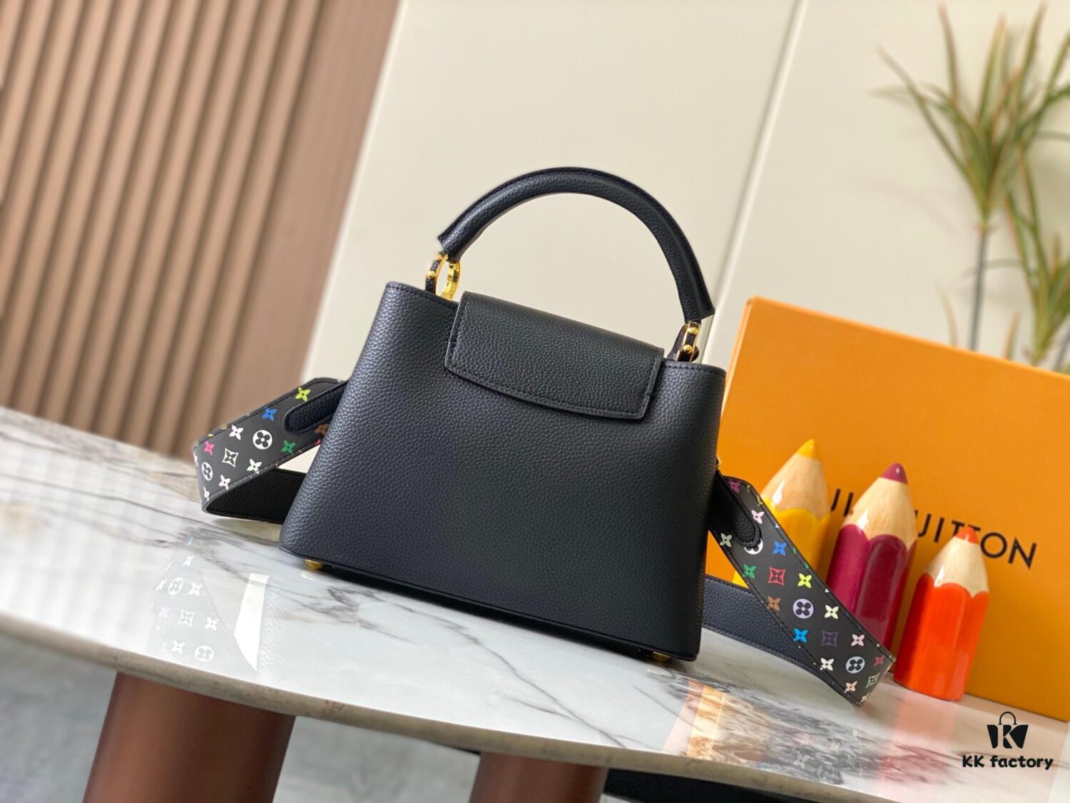 Guangzhou Stock Top Quality Original Capucines BB