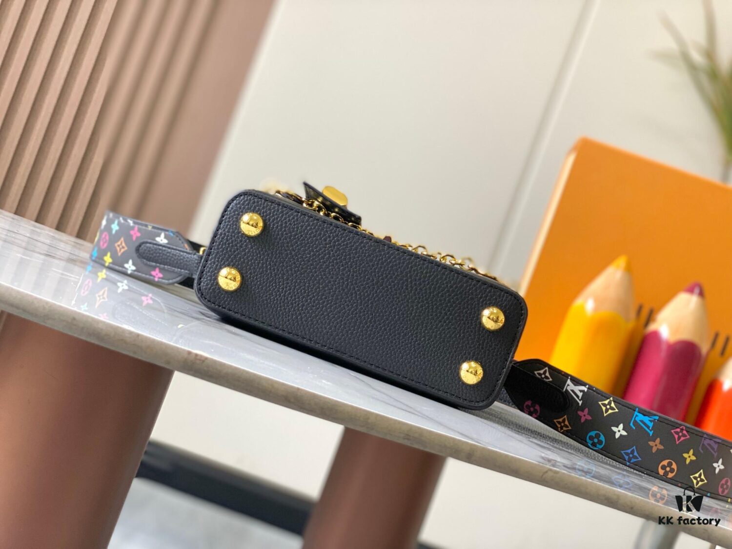 Guangzhou Stock Top Quality Original Capucines Mini