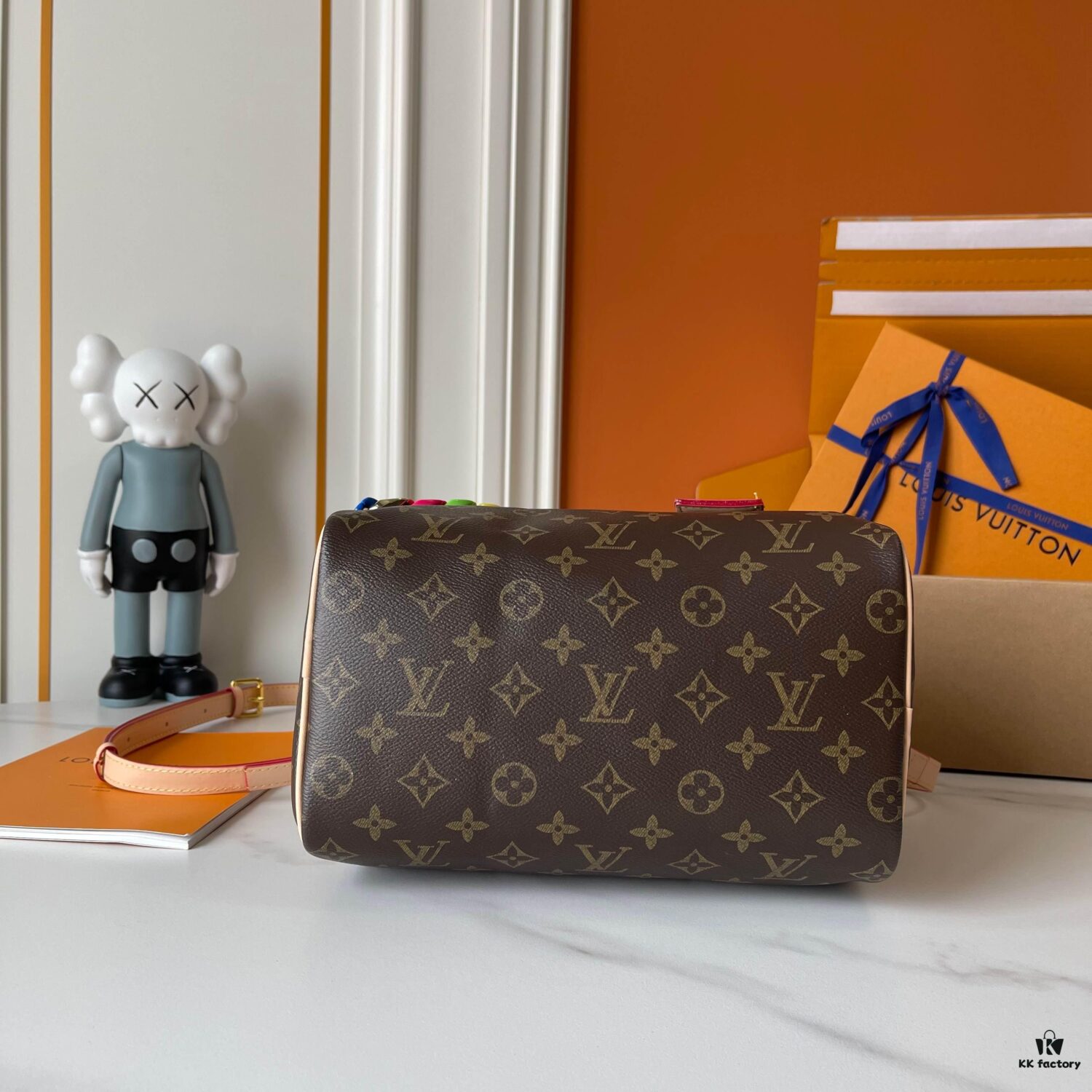 Upgraded M40395-M13805-M13257-M24422-M24423-89108-14174 M13806 40391 40390 LV Murakami Collaboration Nano Speedy Handbag