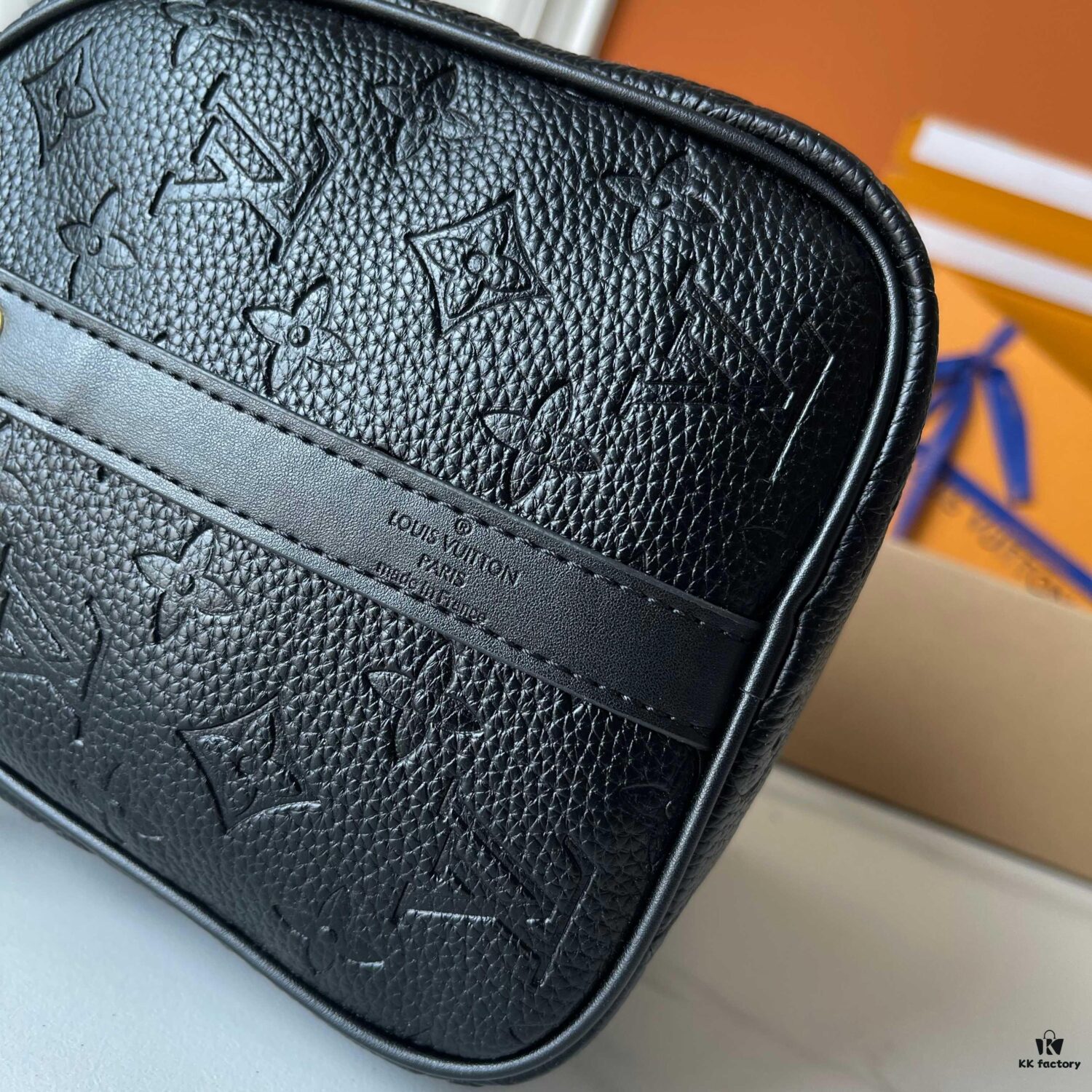 Upgraded M40395-M13805-M13257-M24422-M24423-89108-14174 M13806 40391 40390 LV Murakami Collaboration Nano Speedy Handbag