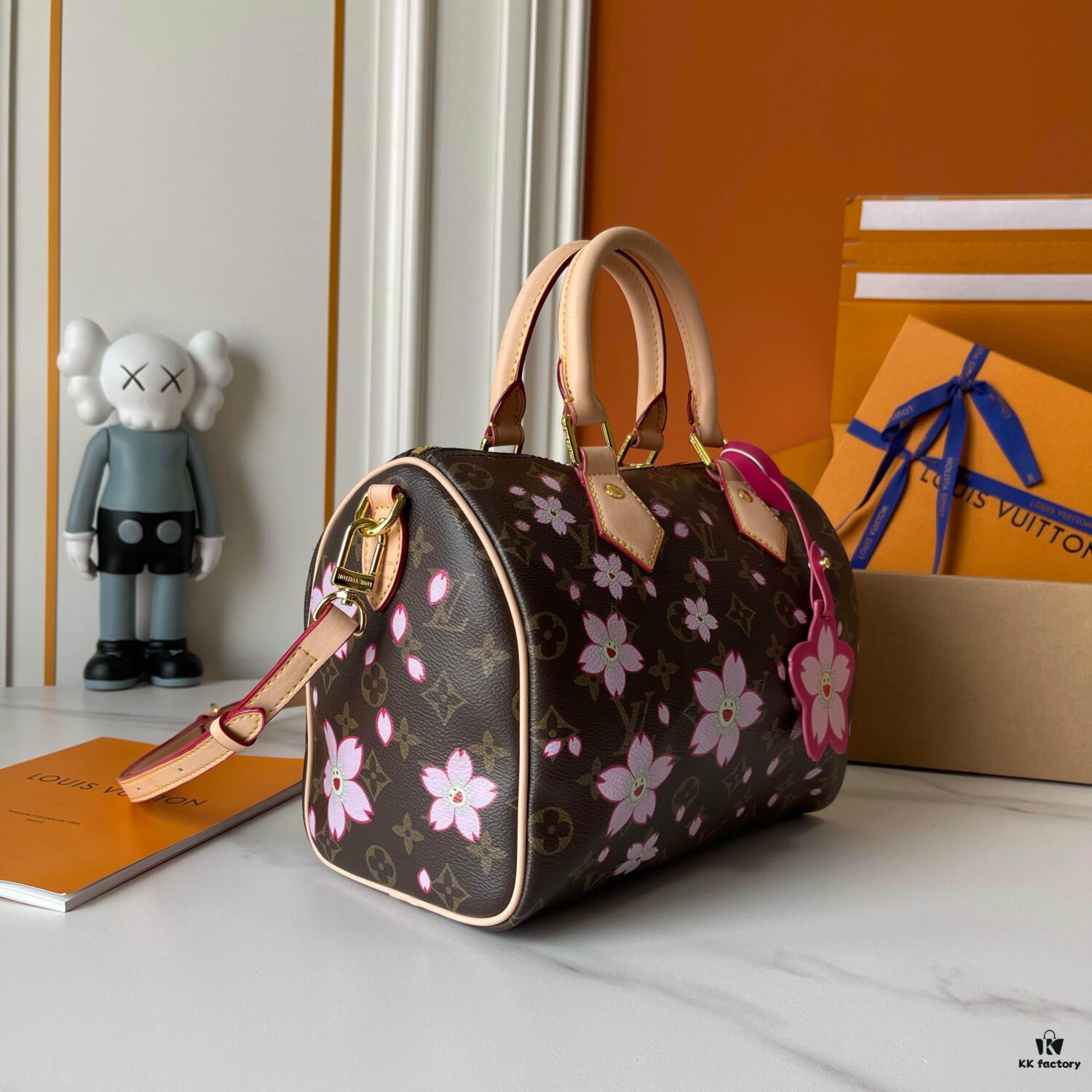 Upgraded M40395-M13805-M13257-M24422-M24423-89108-14174 M13806 40391 40390 LV Takashi Murakami x Nano Speedy Bag