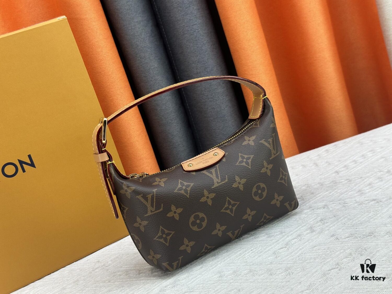 Official Latest Model M82949 LV x Murakami Collaboration Nano Speedy Bag